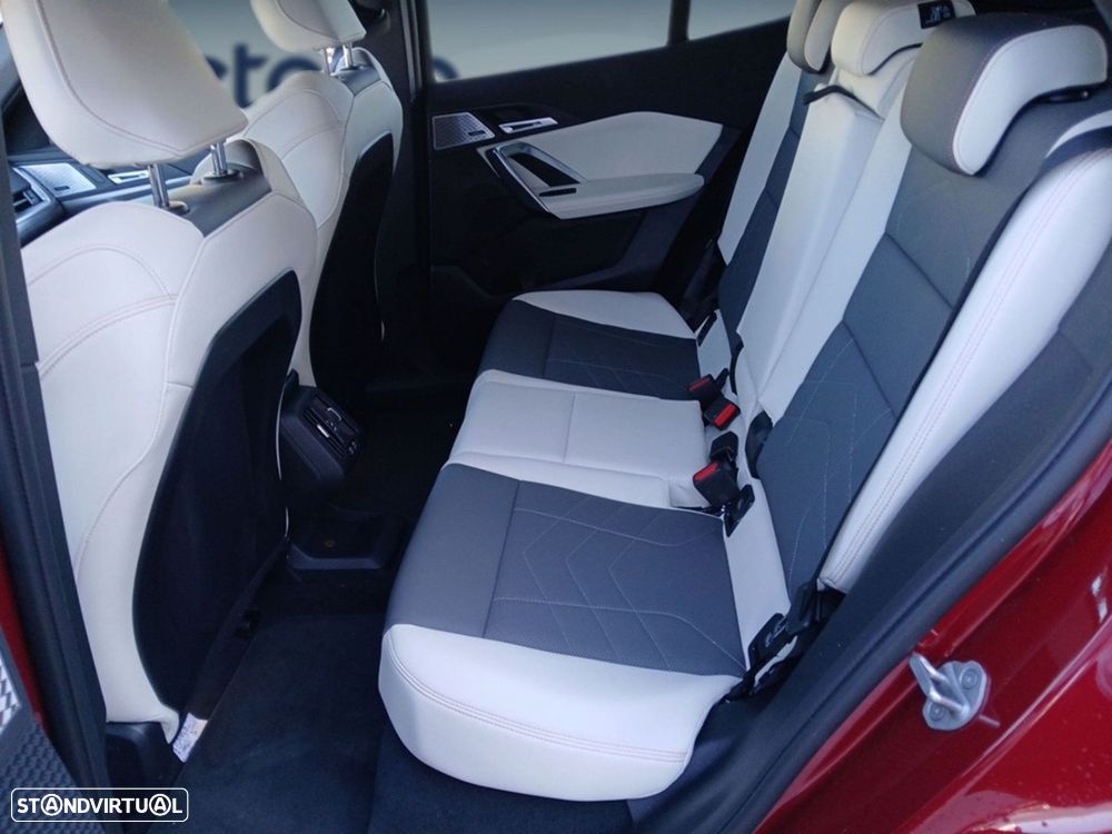 BMW ix2 eDrive20 Pack Desportivo M - 18