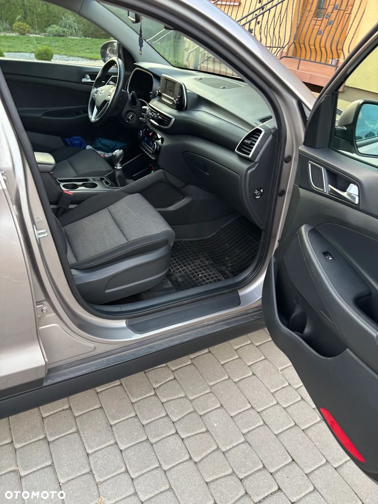 Hyundai Tucson 1.6 GDi Comfort 2WD - 21