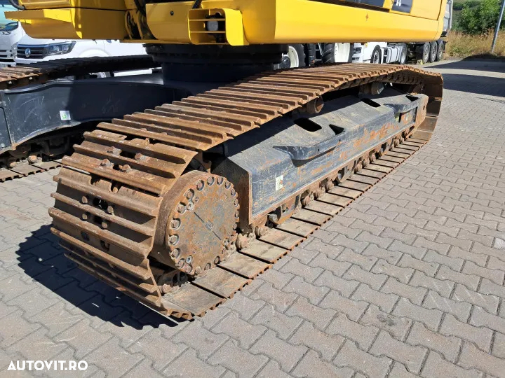 Komatsu pc240lc-11 - 10