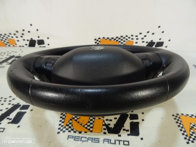 Volante Peugeot 208 I (Ca_, Cc_)  Volante Peugeot 208 - 6