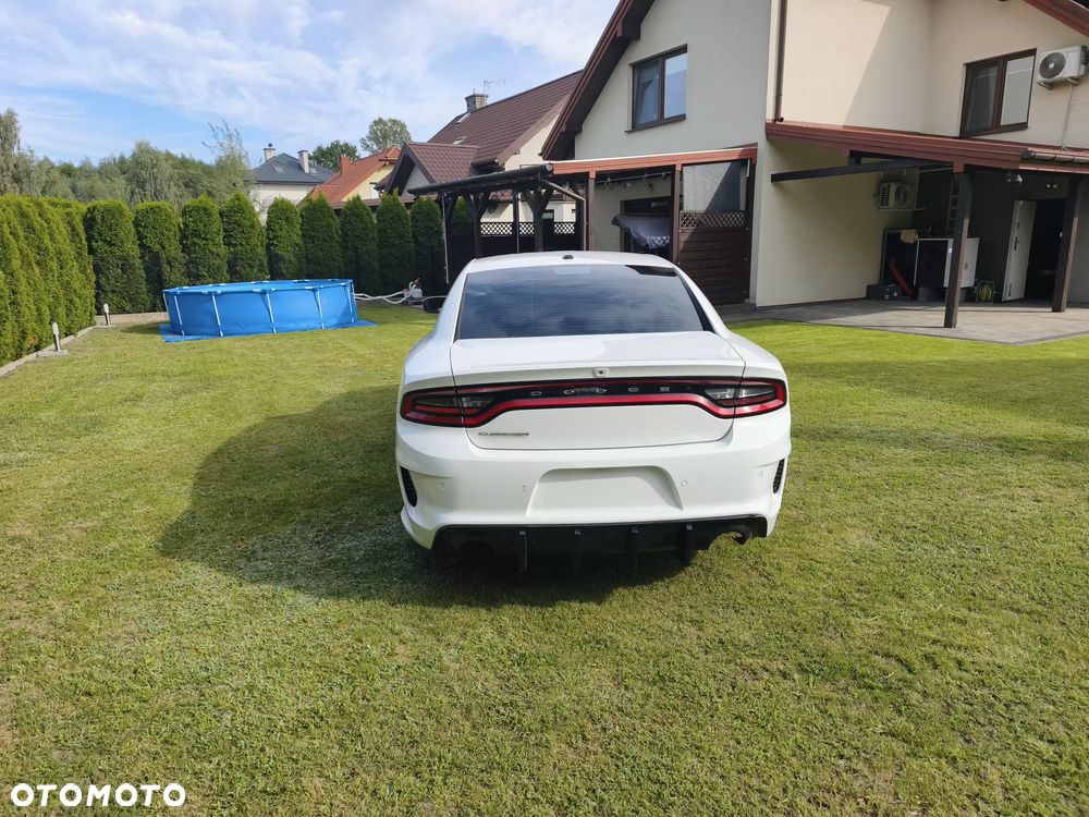 Dodge Charger - 6