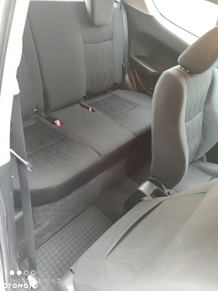 Suzuki Swift 1.2 - 12