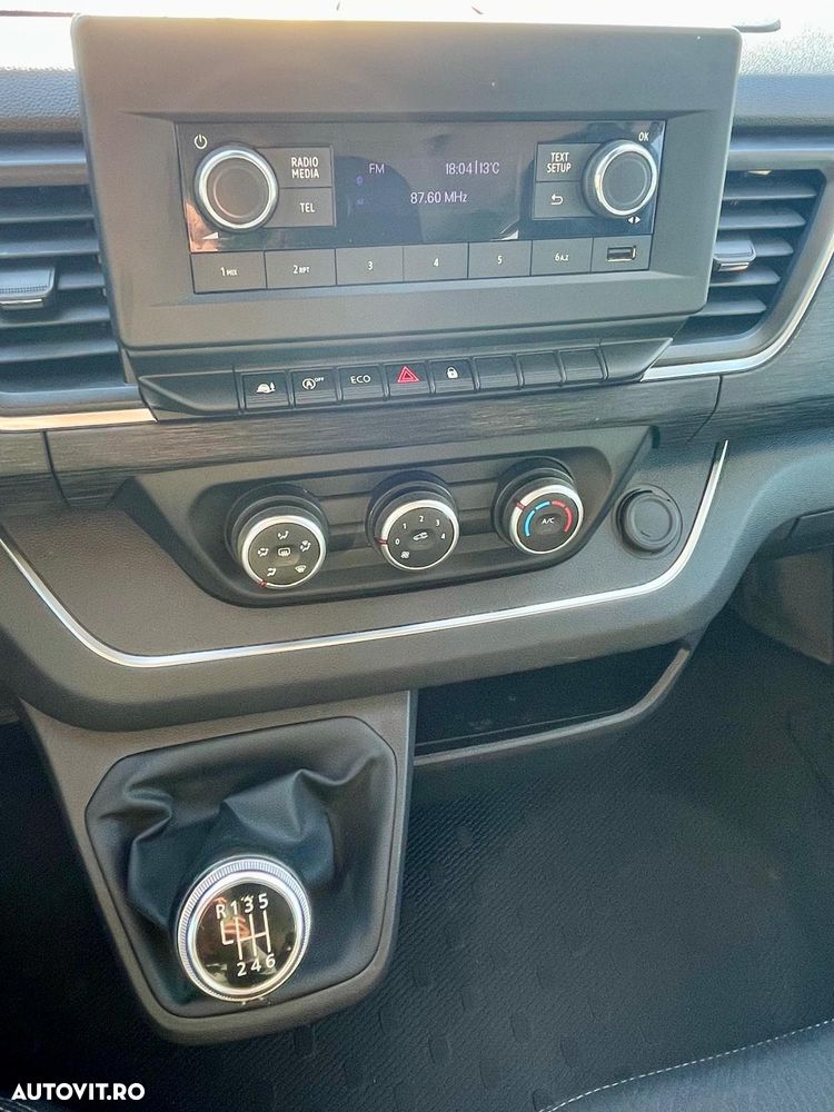 Renault Trafic 2.0 Blue dCi 110 S&S L2 8+1 Life - 12