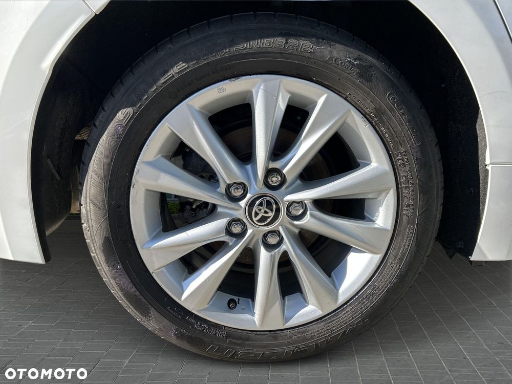 Toyota Corolla 1.8 Hybrid Comfort - 21