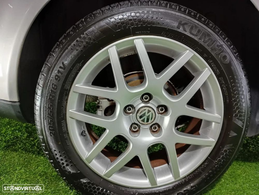 VW Golf Variant - 12