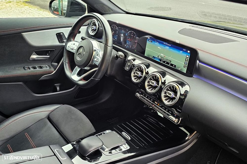 Mercedes-Benz CLA 180 d Shooting Brake AMG Line Aut. - 36