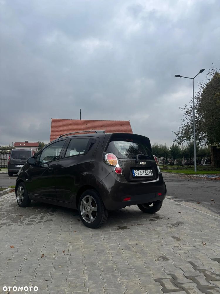 Chevrolet Spark 1.0 LS - 2