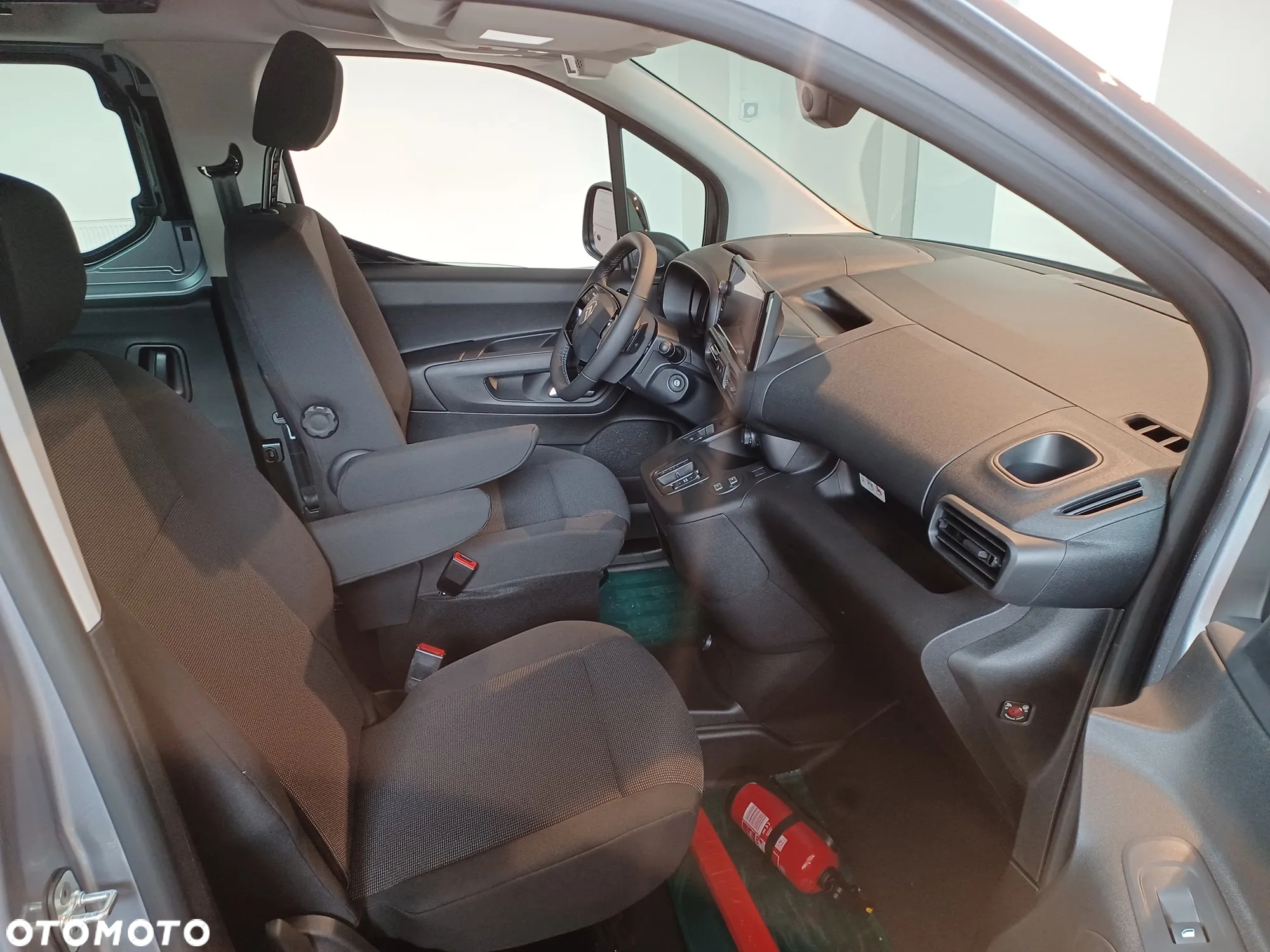 Citroën Berlingo XL 5 osobowy - 7