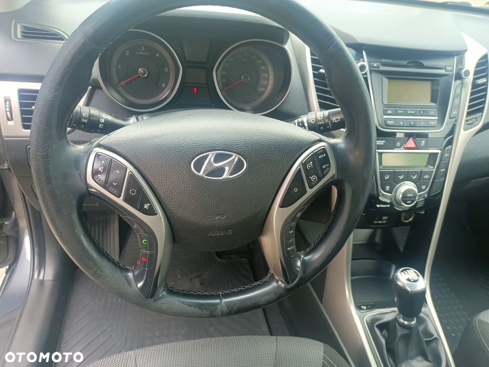 Hyundai i30 1.6 CRDi Comfort - 15