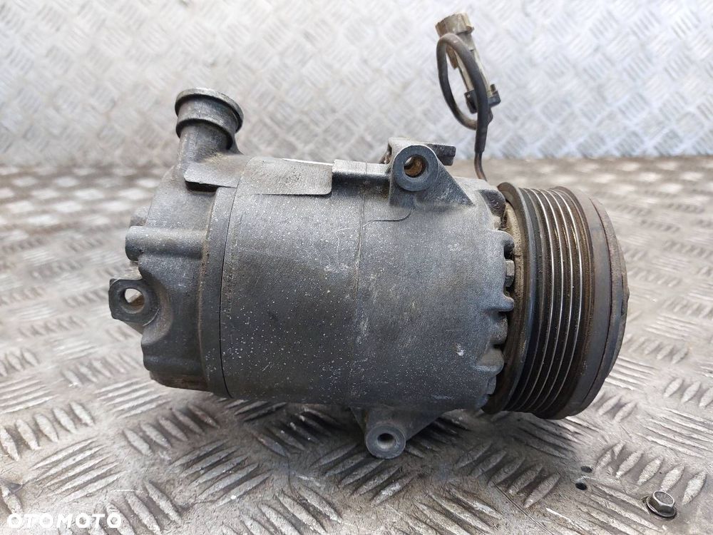 SPRĘŻARKA KOMPRESOR KLIMATYZACJI USZKODZONY OPEL MERIVA A 13124751 - 4