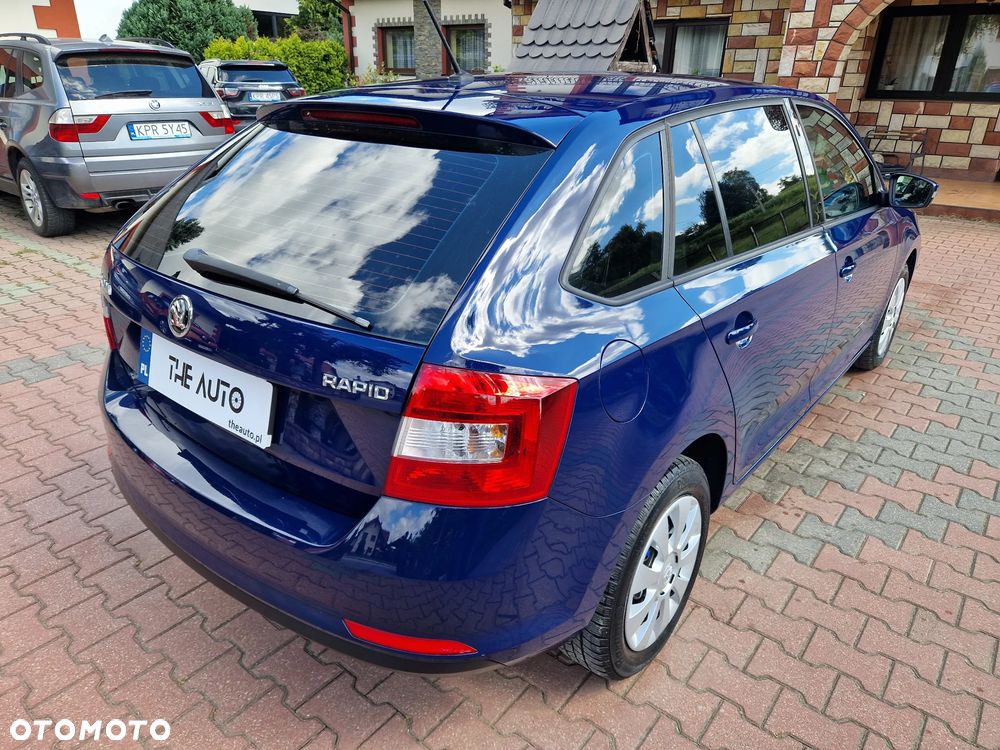 Skoda RAPID 1.2 TSI Ambition - 35