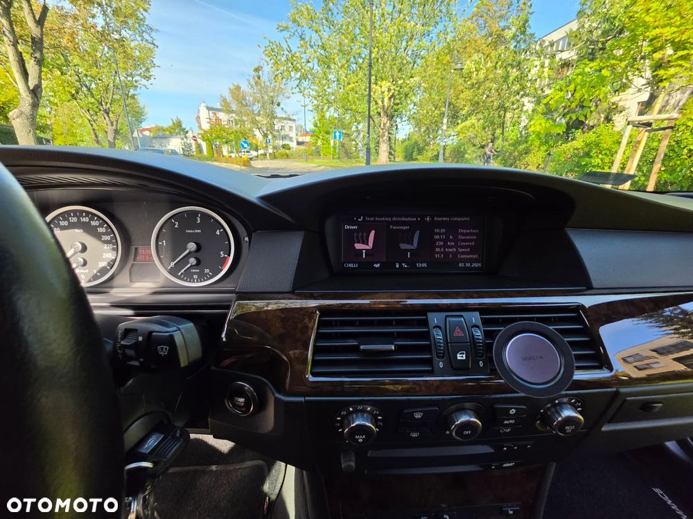 BMW Seria 5 - 29