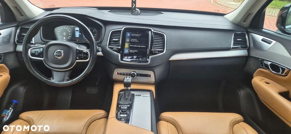 Volvo XC 90 D5 AWD Inscription 7os - 29