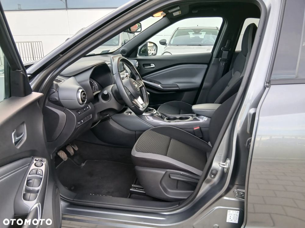 Nissan Juke 1.0 DIG-T N-Connecta - 16