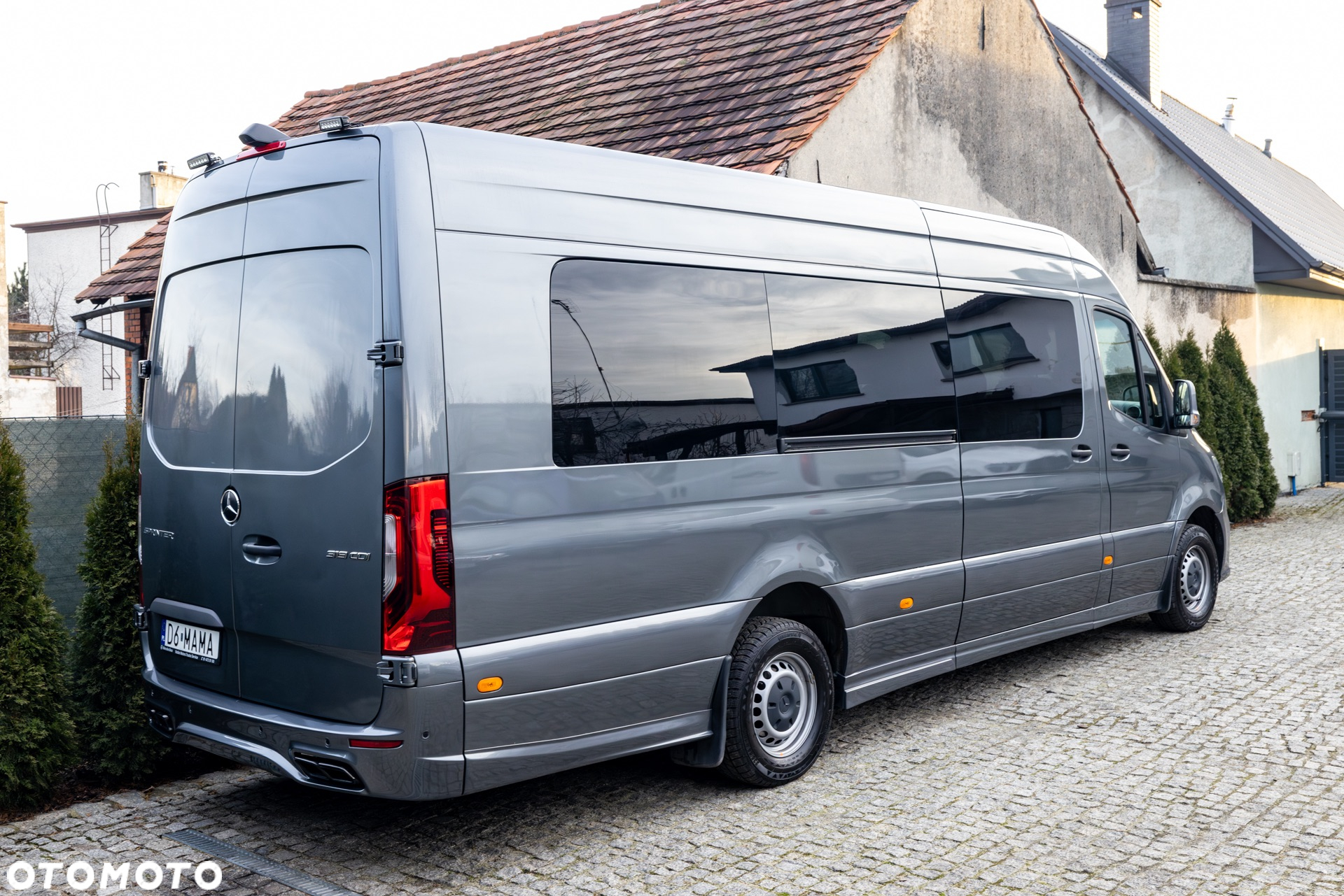 Mercedes-Benz Sprinter - 4
