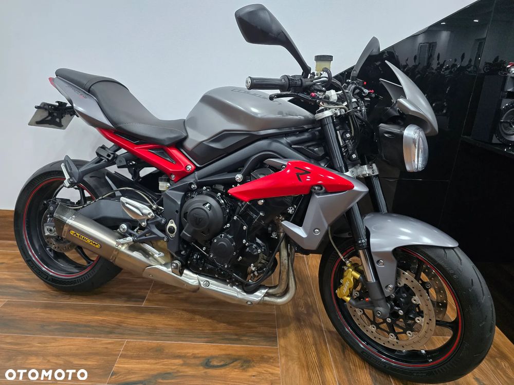 Triumph Street Triple - 2