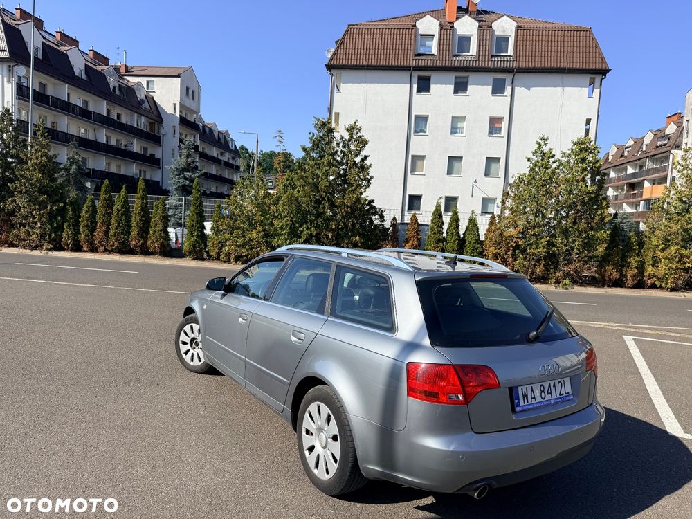 Audi A4 Avant - 13