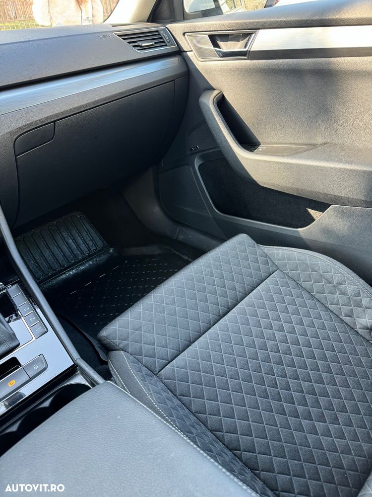 Skoda Superb 1.6 TDI DSG Ambition - 21
