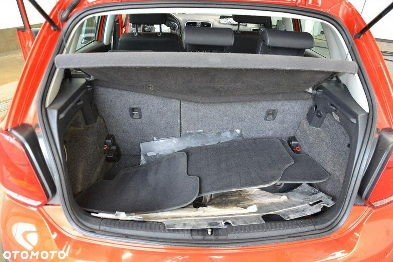 Volkswagen Polo - 24