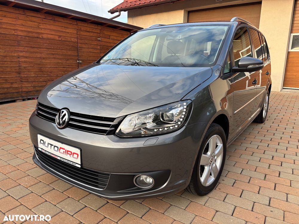 Volkswagen Touran 2.0 TDI DPF DSG Highline - 2