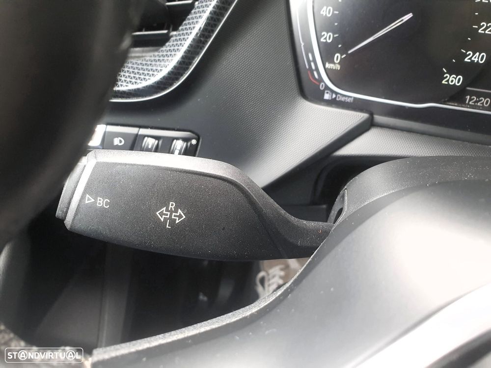 BMW 116 d Aut. Sport Line - 18