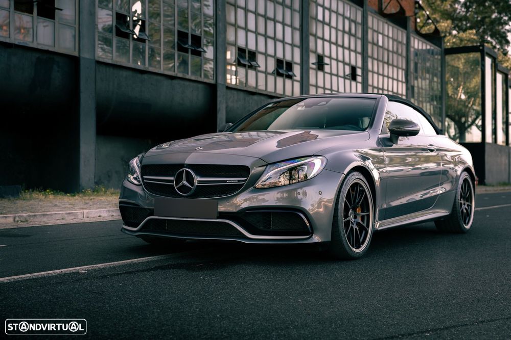 Mercedes-Benz C 63 AMG S - 25