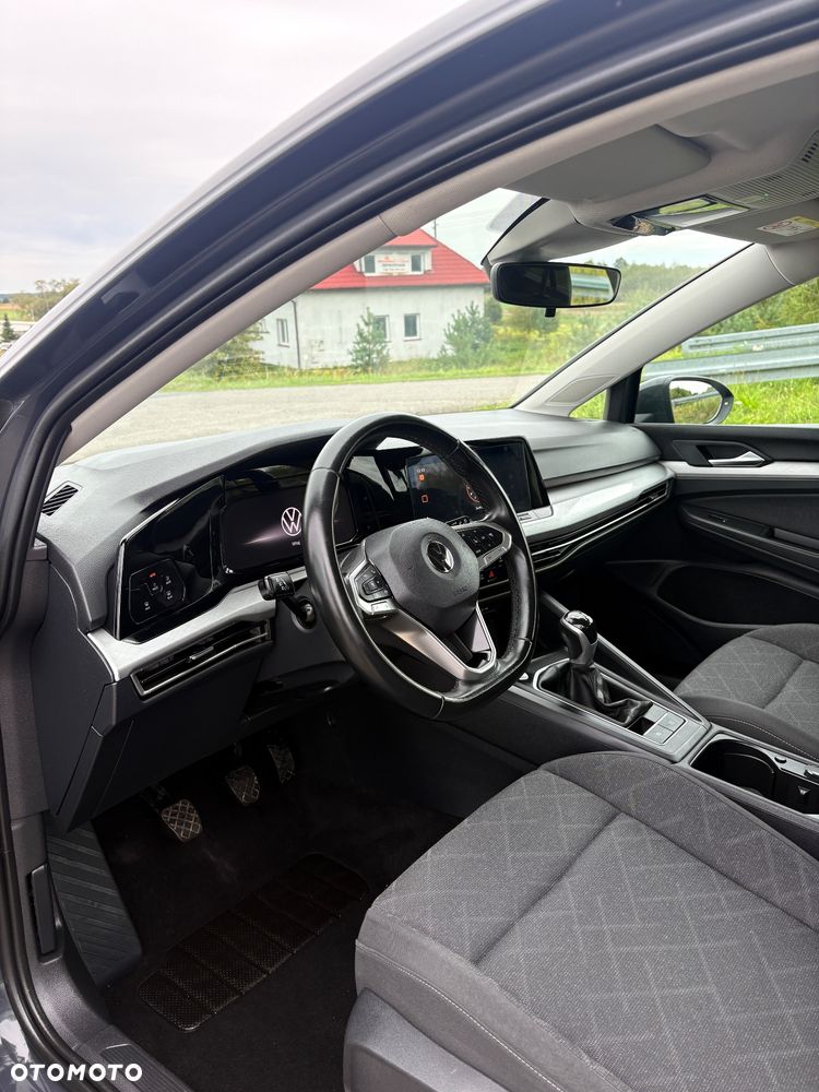 Volkswagen Golf 1.0 TSI OPF Active - 10