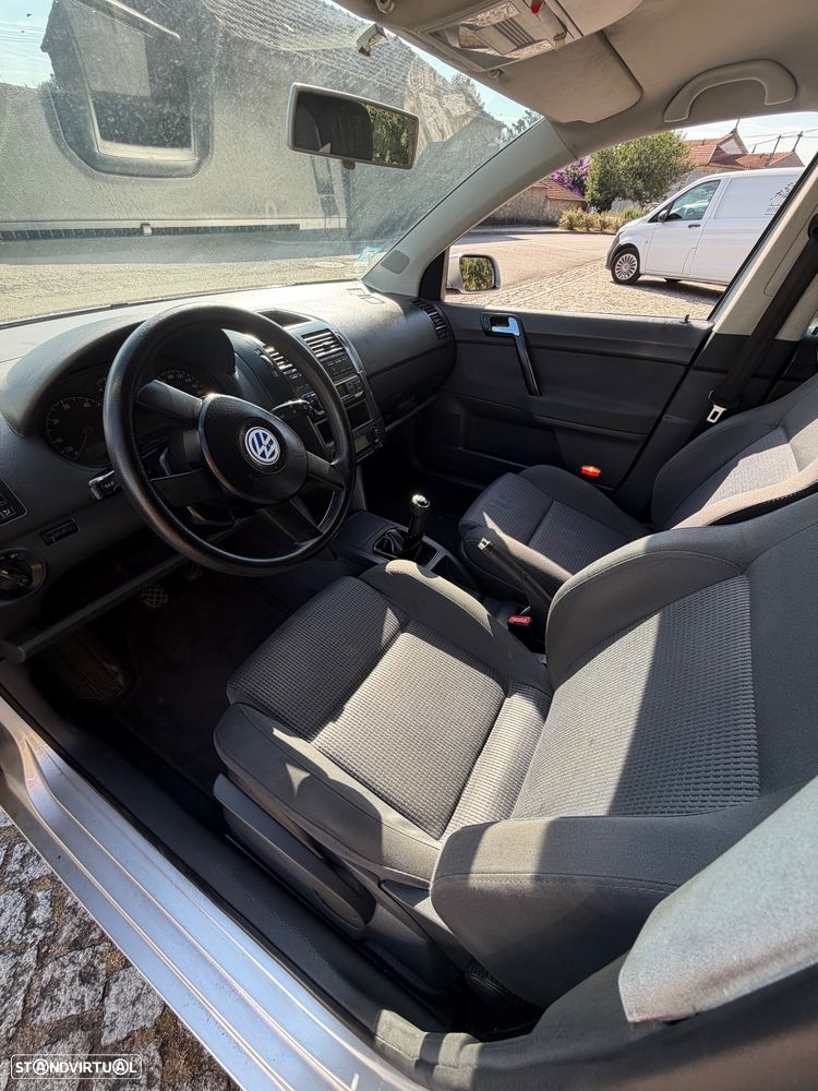 VW Polo - 5