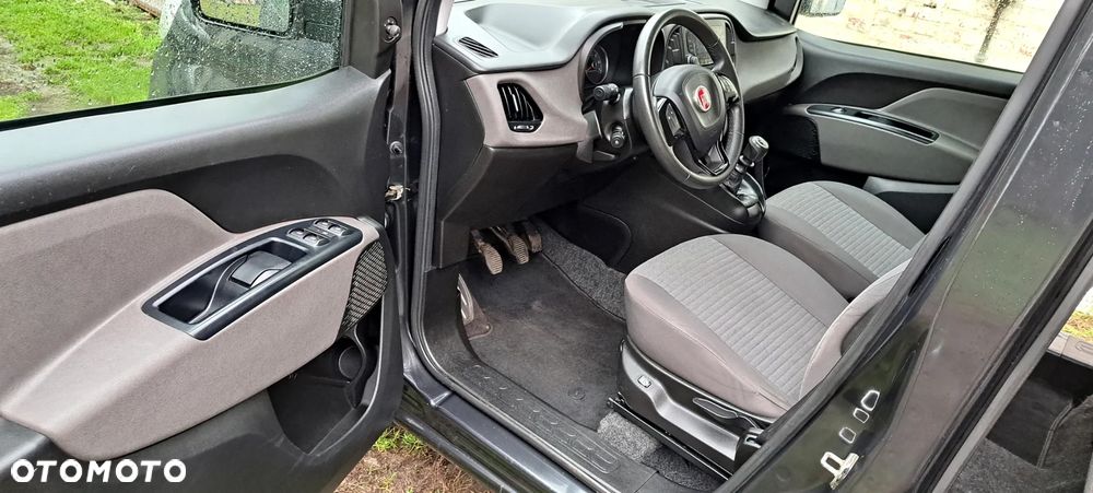 Fiat Doblo 1.4 T-Jet 16V Emotion - 13