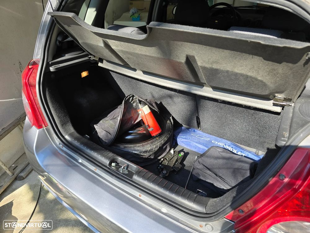 Chevrolet Aveo 1.2 LS Bi-Fuel - 6