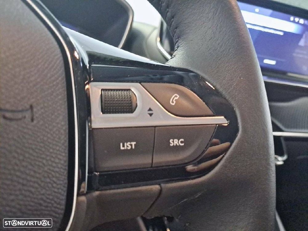 Peugeot 208 1.2 Hybrid Allure e-DCS6 - 17
