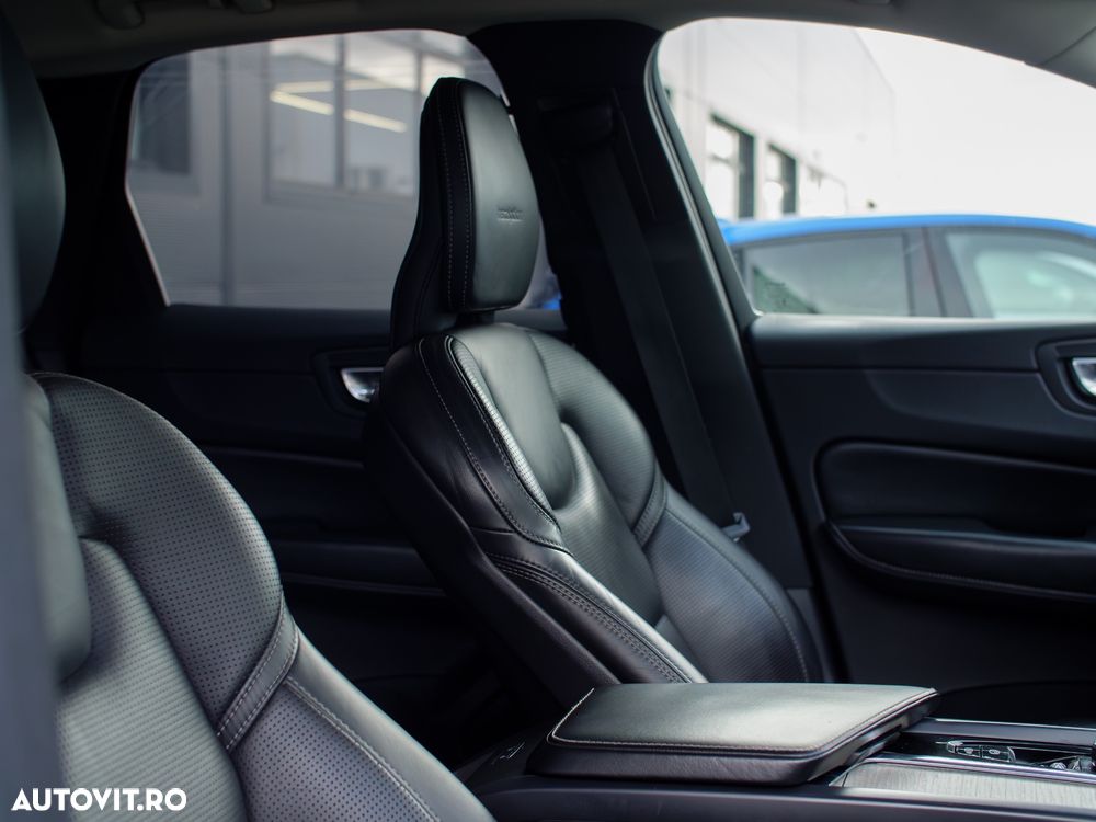 Volvo XC 60 - 11