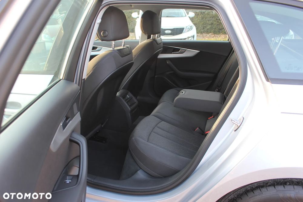 Audi A4 Avant 2.0 TDI ultra - 22
