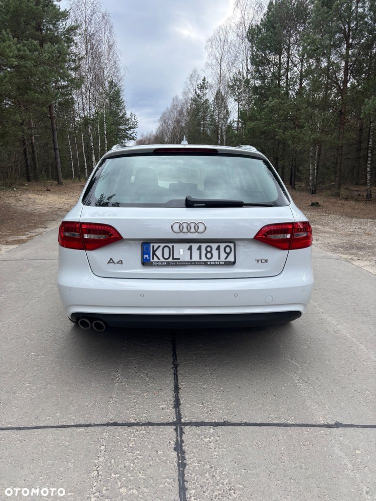 Audi A4 Avant 2.0 TDI DPF multitronic Attraction - 9