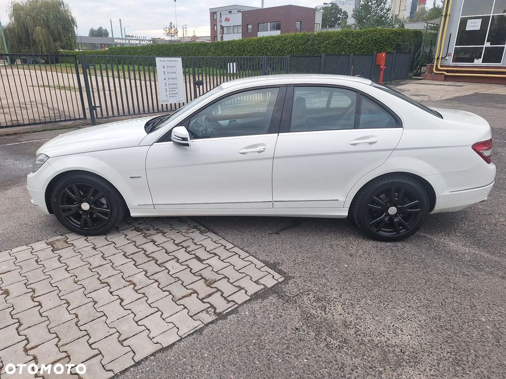 Mercedes-Benz Klasa C 250 (BlueTEC) d 7G-TRONIC - 3