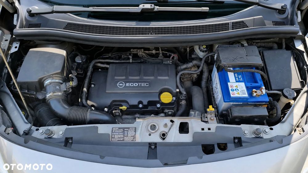 Opel Meriva 1.4 T Cosmo - 26