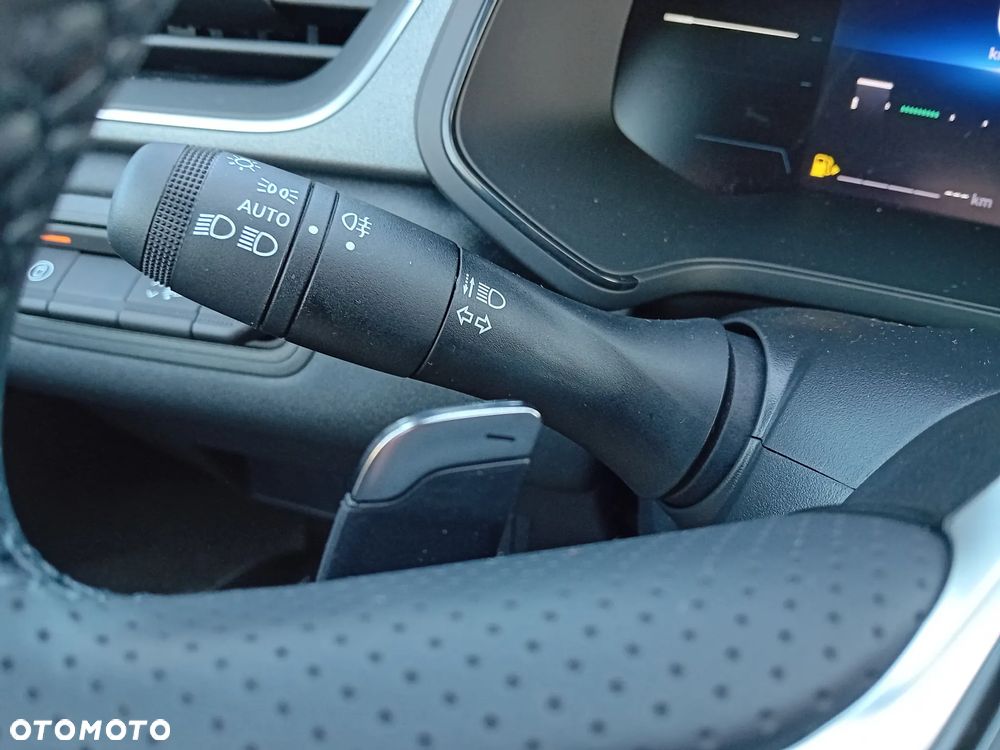 Renault Captur 1.3 TCe mHEV Techno EDC - 29