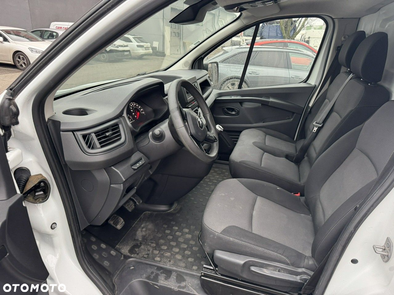 Renault Trafic - 7