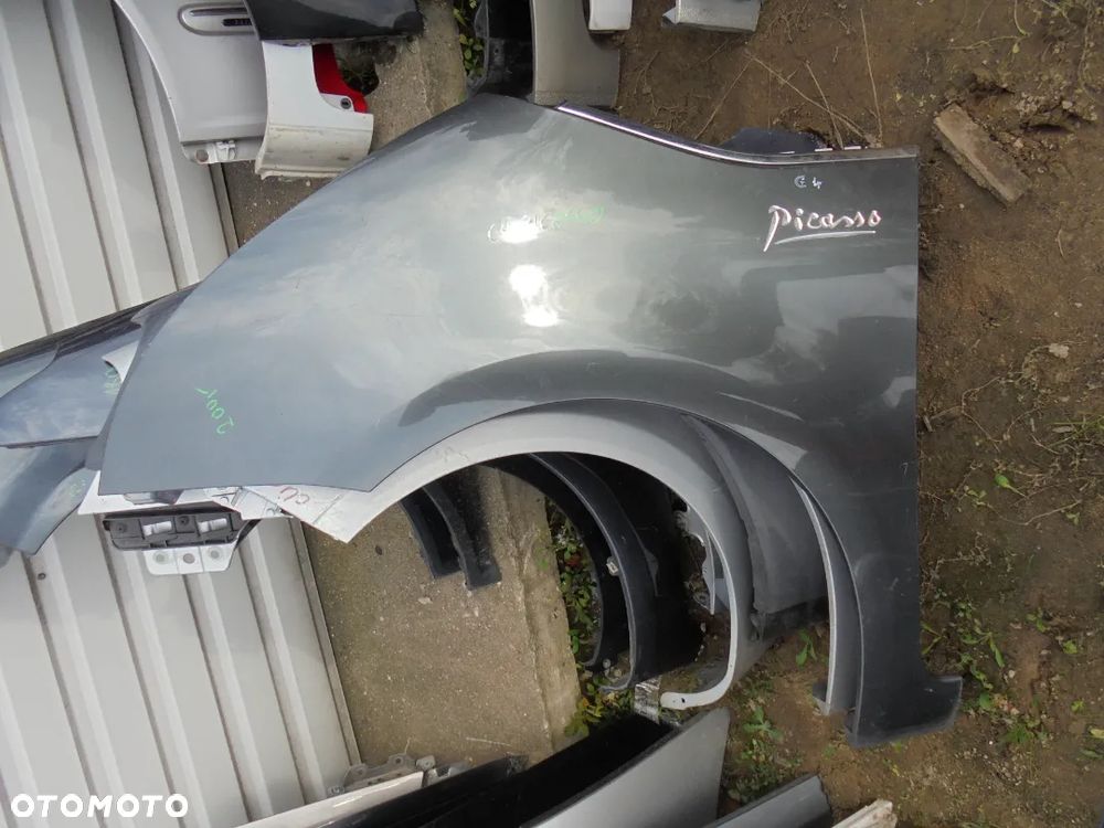 CITROEN C4 PICASSO BŁOTNIK LEWY - 1