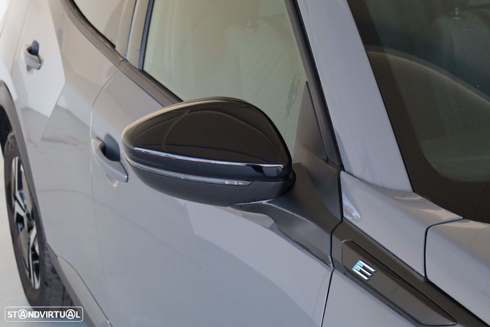 Peugeot E-2008 2024 photo 4