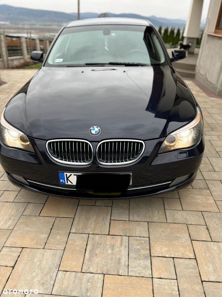 BMW Seria 5 530xd Touring - 15