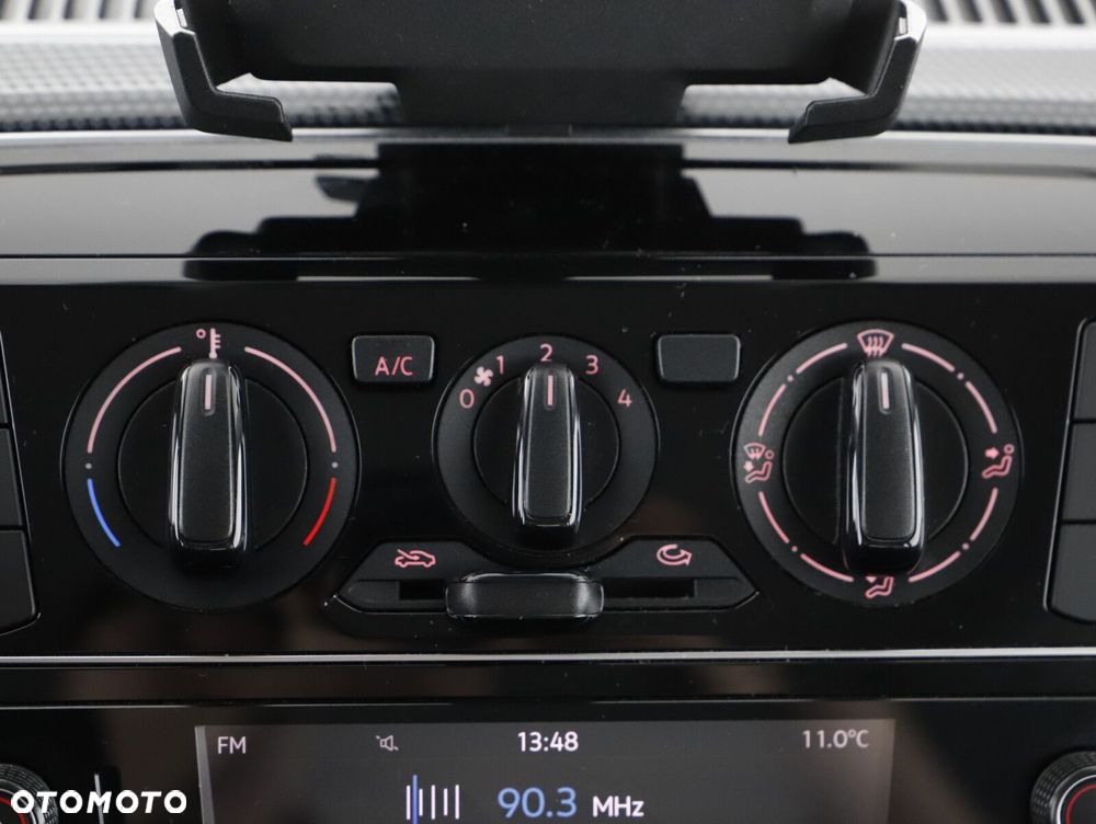 Volkswagen up! - 19