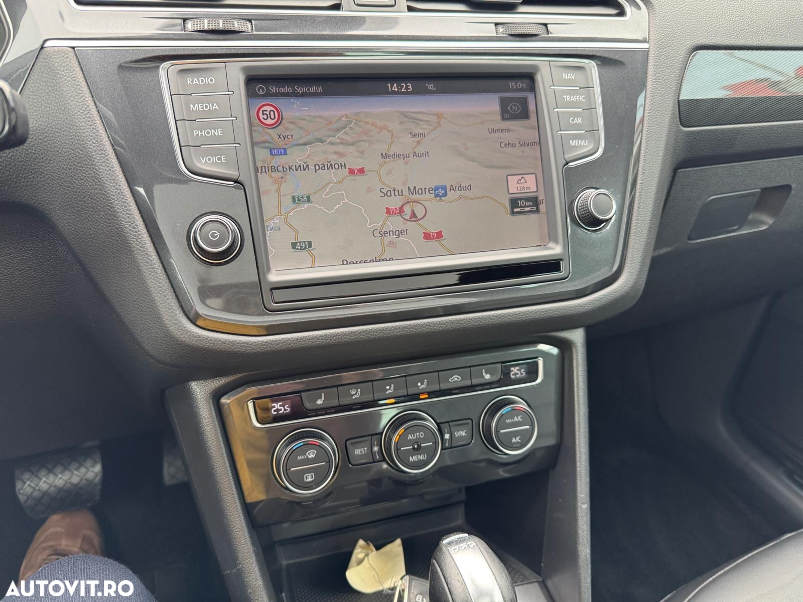 Volkswagen Tiguan 2.0 TDI SCR (BlueMotion Technology) DSG Highline - 29