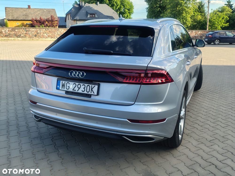 Audi Q8 55 TFSI quattro tiptronic competition plus - 22