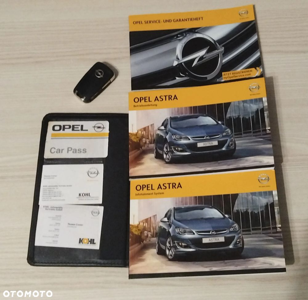 Opel Astra - 13