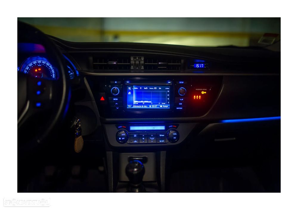 Toyota Corolla 1.4 D-4D Exclusive+PM - 8