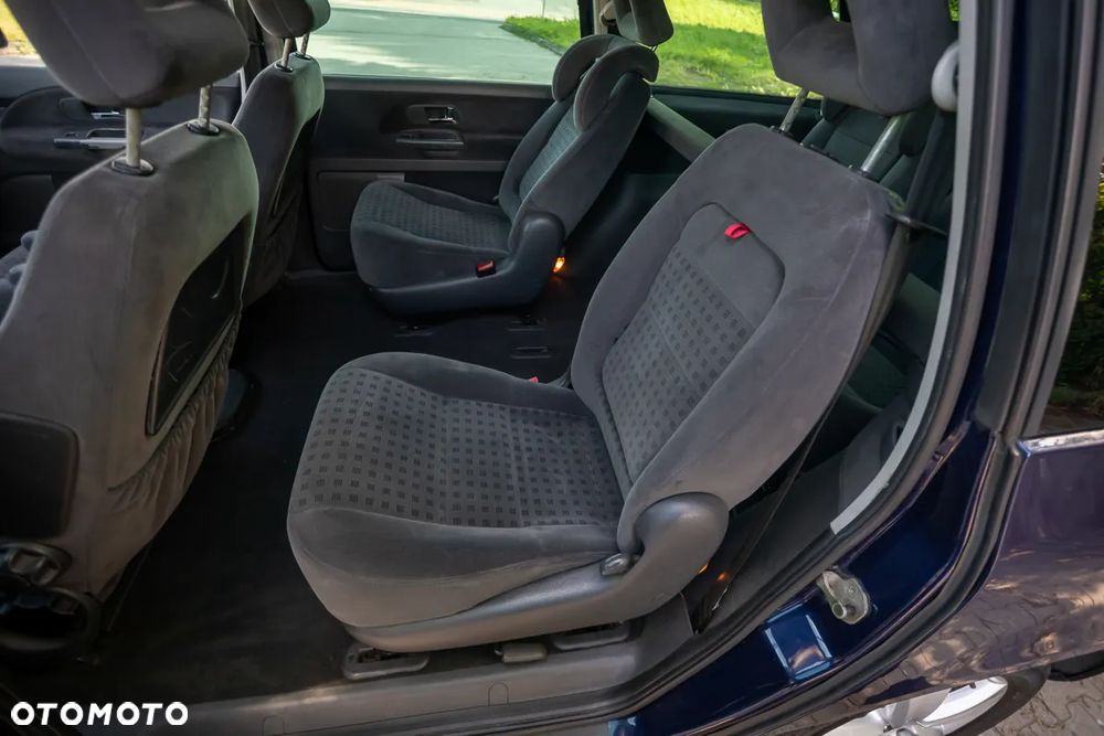 Volkswagen Sharan 1.9 TDI - 14