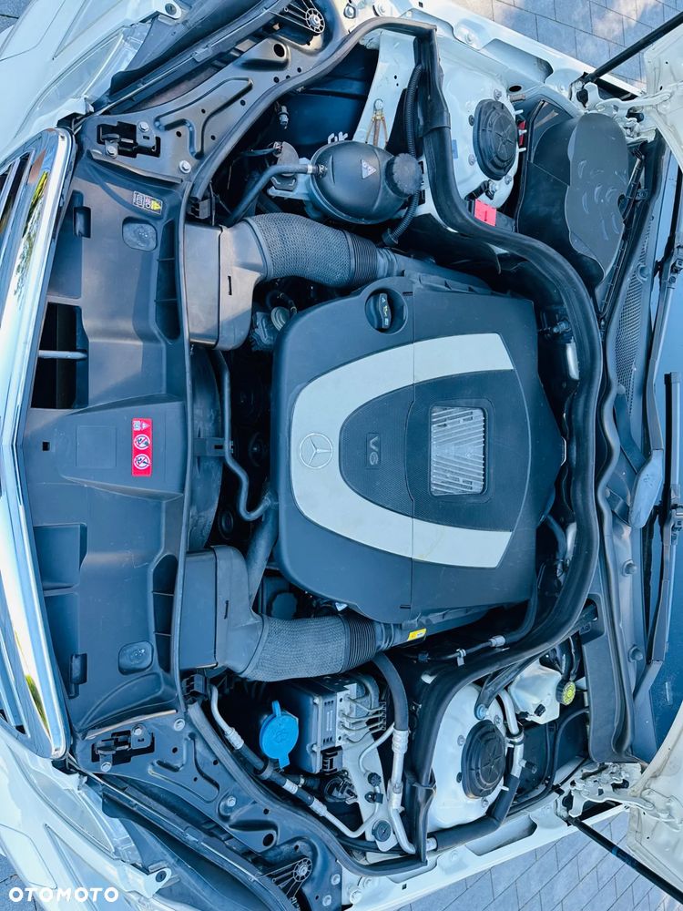 Mercedes-Benz Klasa E 350 4Matic 7G-TRONIC Avantgarde - 21