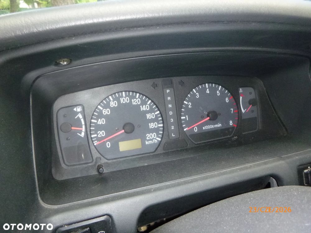 Mitsubishi Pajero - 17