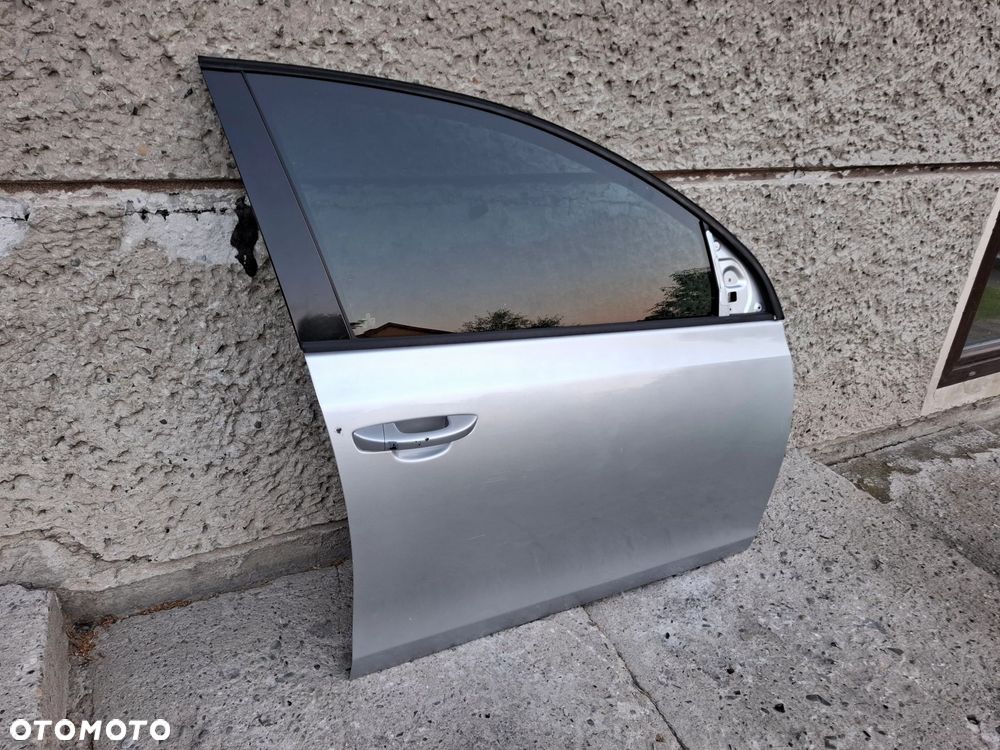 DRZWI PRZÓD PRZEDNIE PRAWE VW GOLF VI 6 LA7W - 3